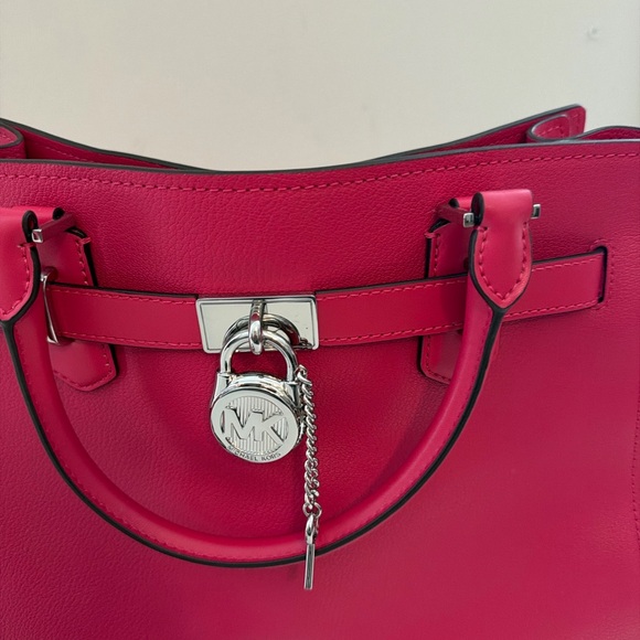 Michael Kors Handbags - Michael Kors Fuchsia Leather Satchel